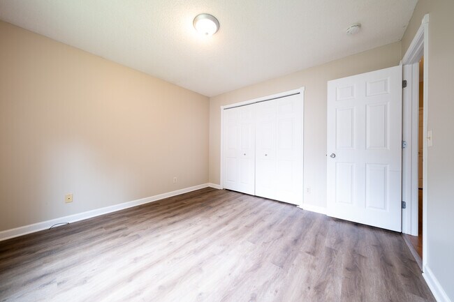 Building Photo - 3688 Falcon Way