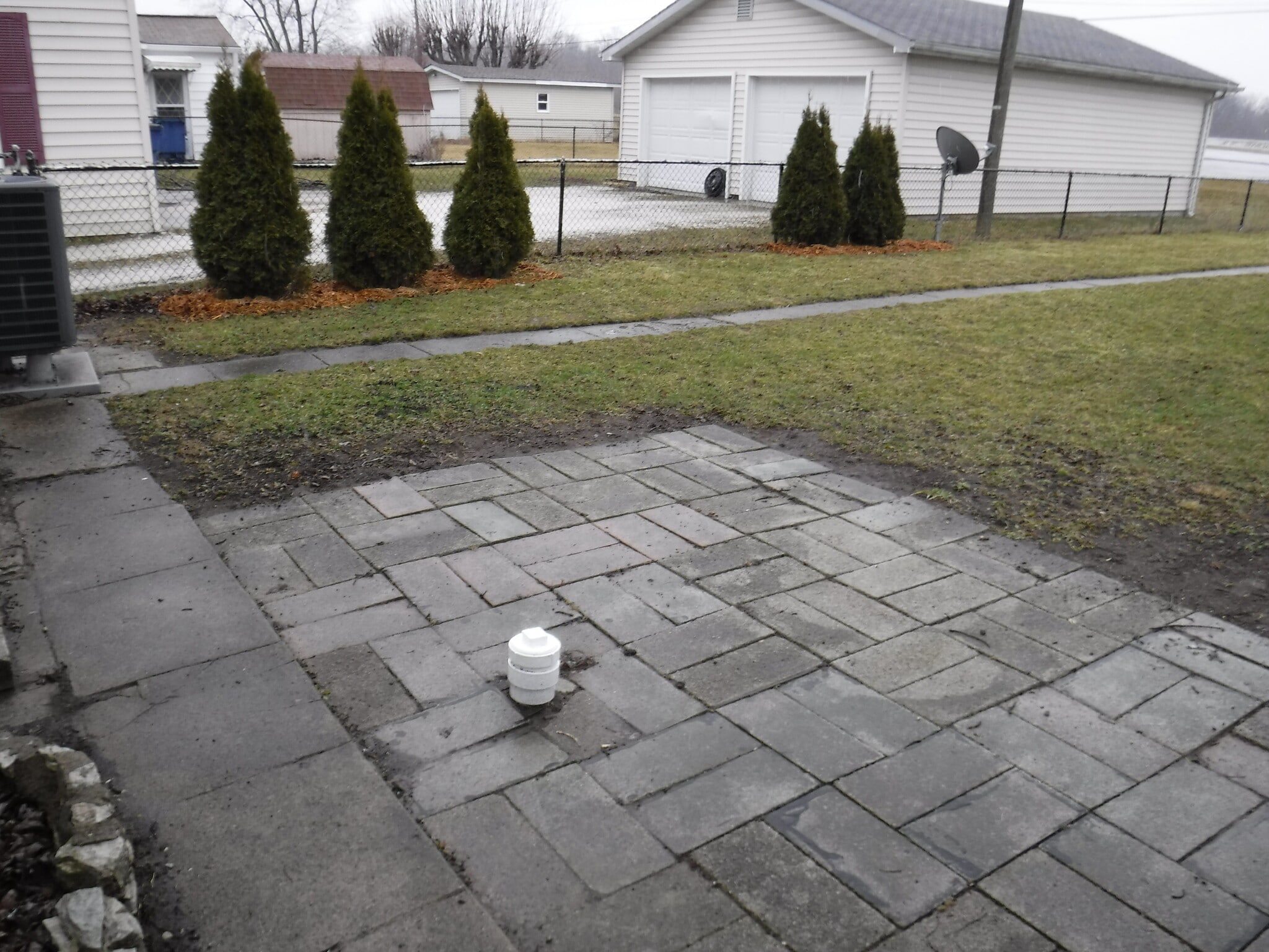 Building Photo - 1006 E Grant St