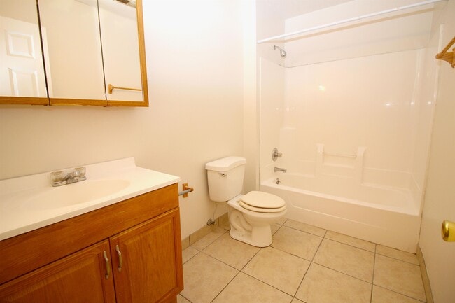 Building Photo - 1056 2nd St