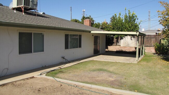 Building Photo - NOR 3 bedroom 2 bath