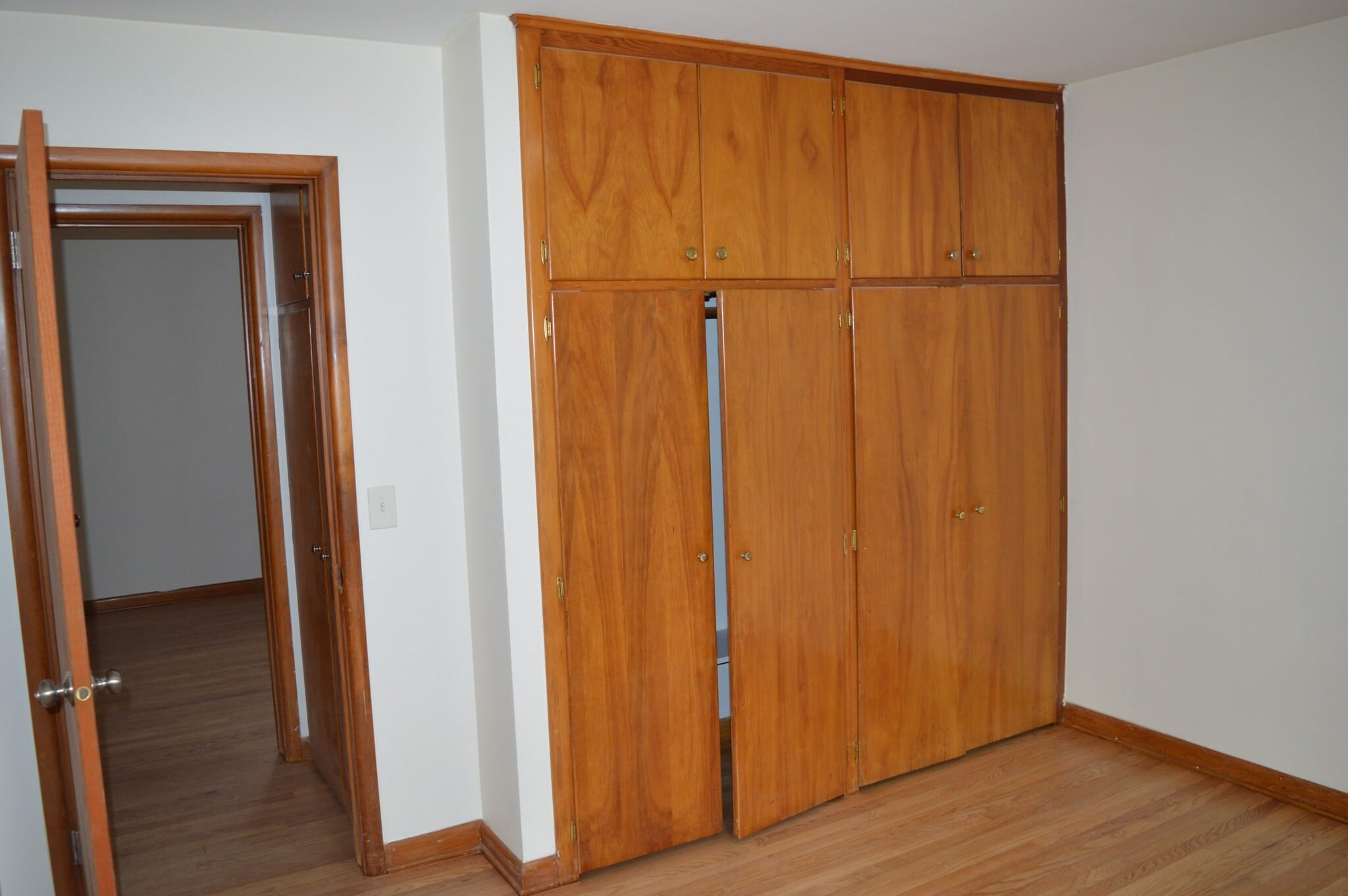 Building Photo - 425 Mineau Pky