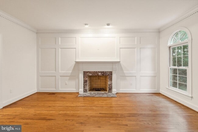 Building Photo - 2527 Hunter Mill Rd