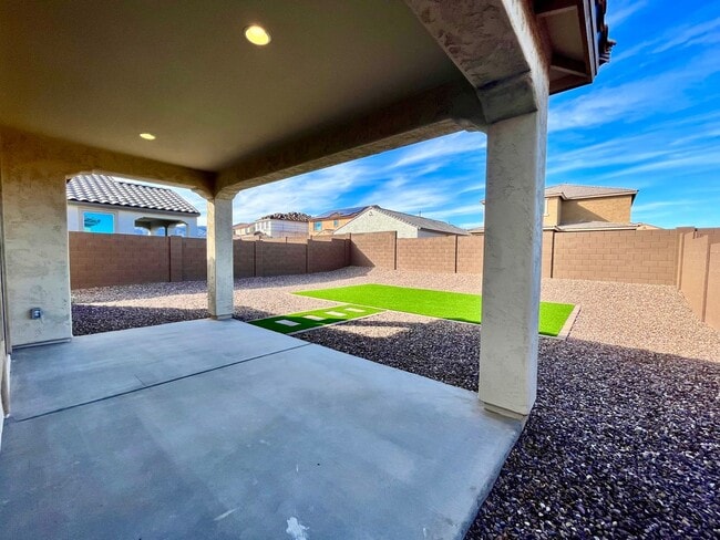 Building Photo - Home in Litchfield Park at Canyon Views! 2 MASTER SUITES!