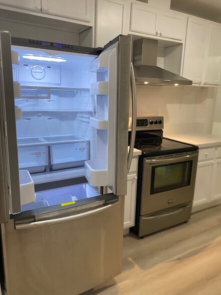 Building Photo - 1216 S 7th St