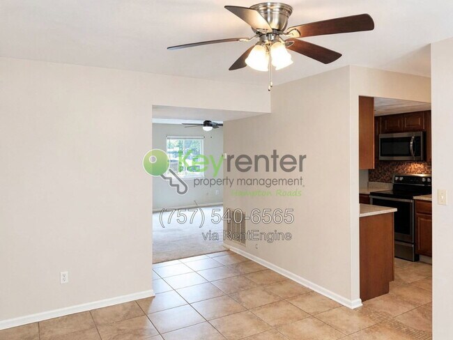 Building Photo - 153 S Comanche Cluster