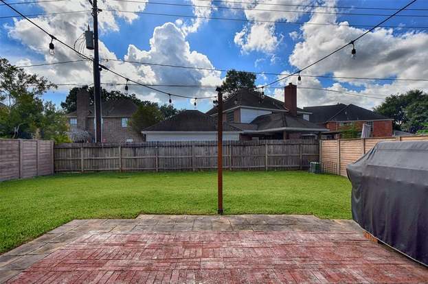 Building Photo - 2540 Pelican Dr