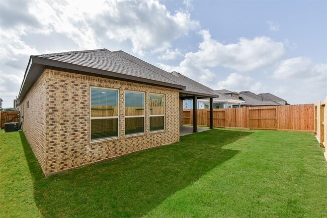 Building Photo - 11107 Bluewater Lagoon Cir
