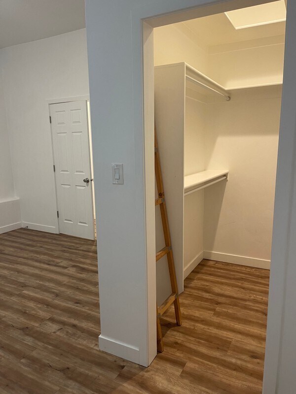 Building Photo - 525 N 300 E