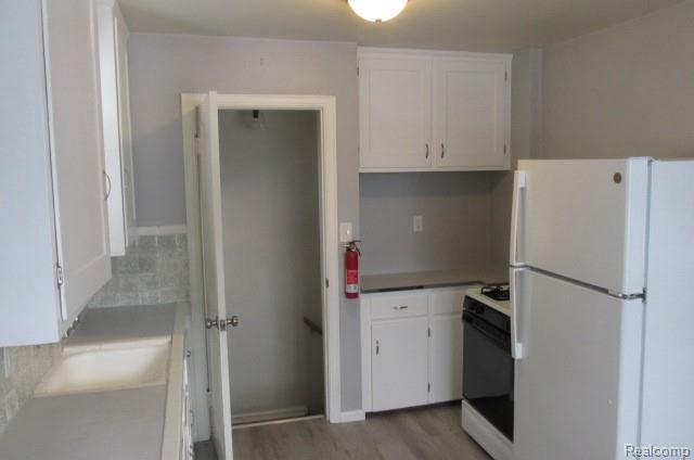 Building Photo - 932 Detroit Ave