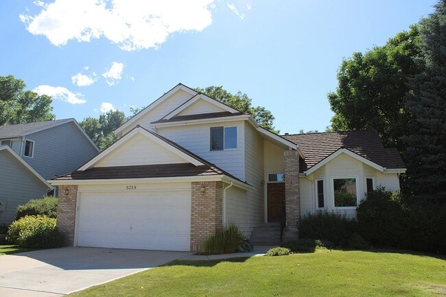 Primary Photo - Traditional Elegance with Room to Grow in ...
