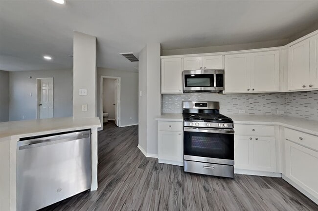 Building Photo - 5403 Marble Ravine