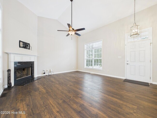 Building Photo - 5500 Yates Garden Ln