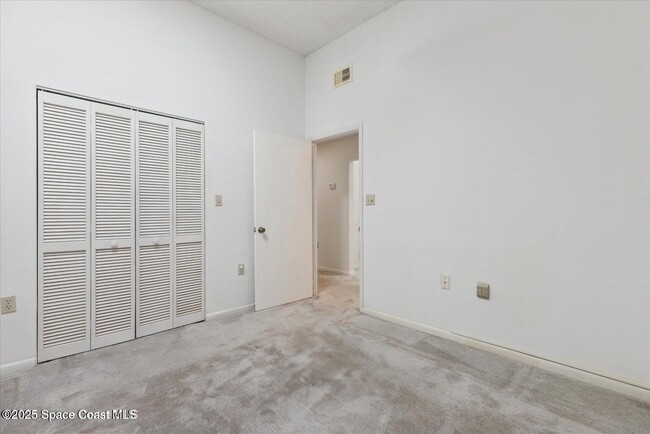 Building Photo - 744 S Orlando Ave
