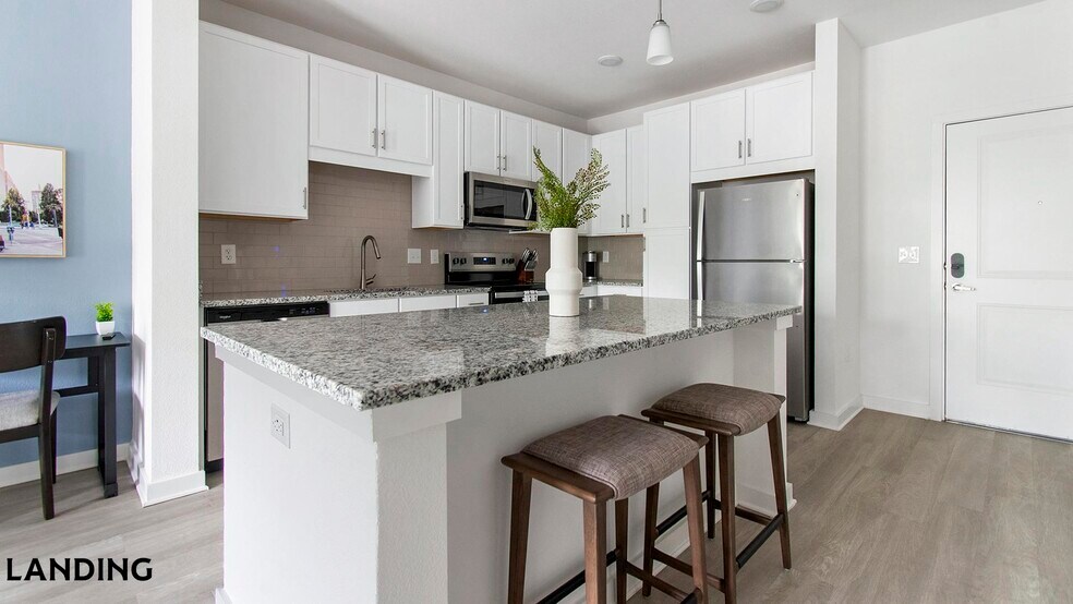 Building Photo - 12525 Tibbets Ln