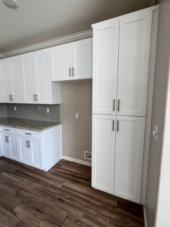 Building Photo - Coming Soon!