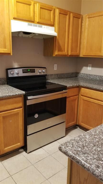 Building Photo - 6930 Paris St