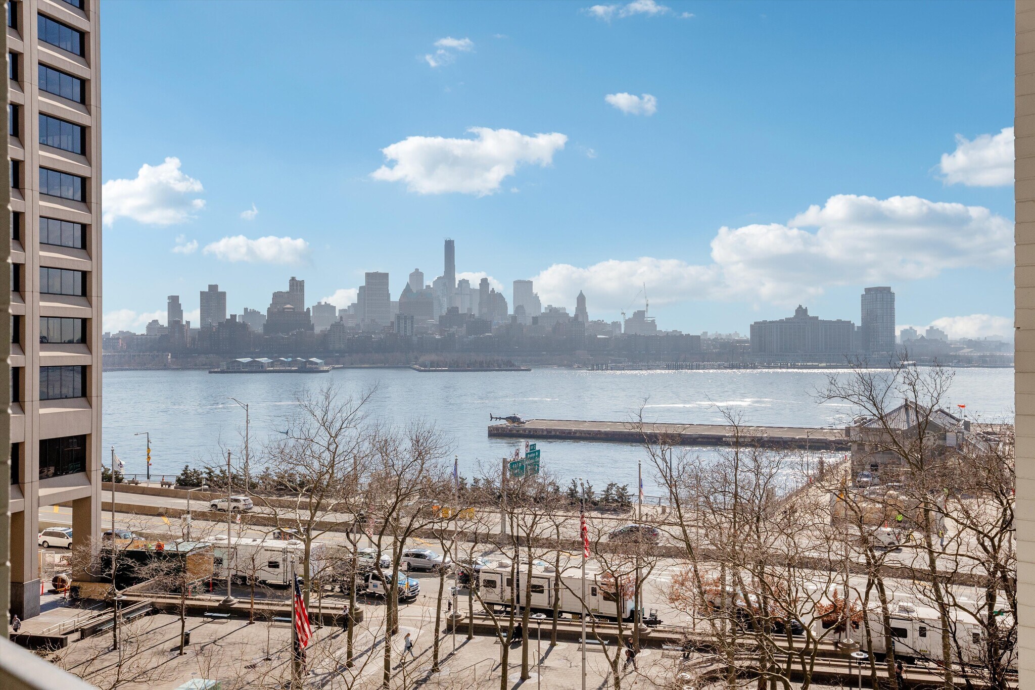 Building Photo - 25 Water St