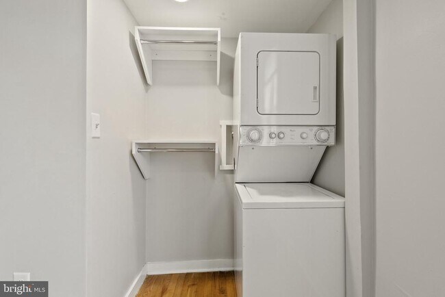 Building Photo - 4120 14th St NW