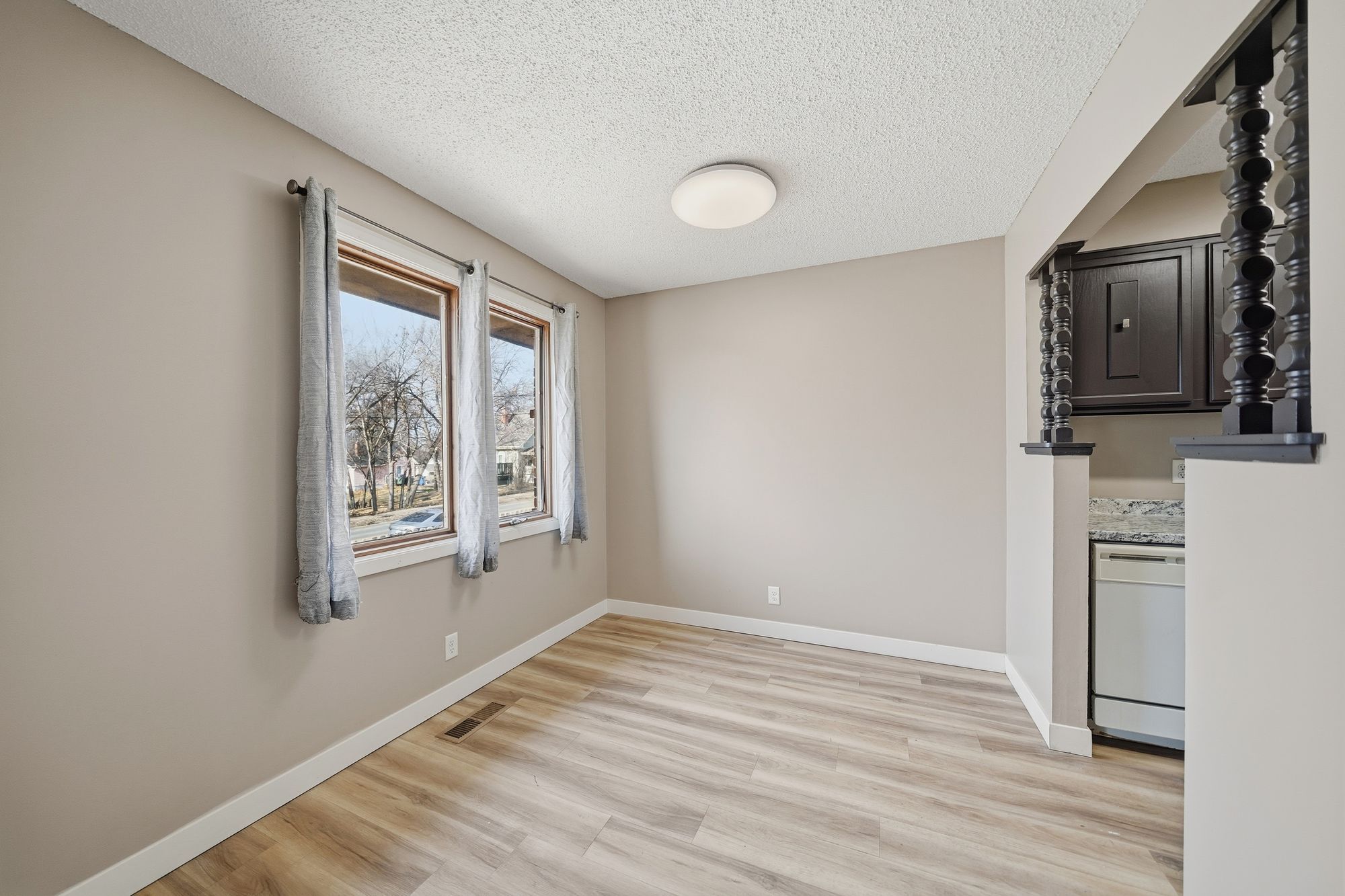 Building Photo - 2830 S 13th St