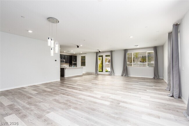 Building Photo - 12586 Huckleberry Oak Ave