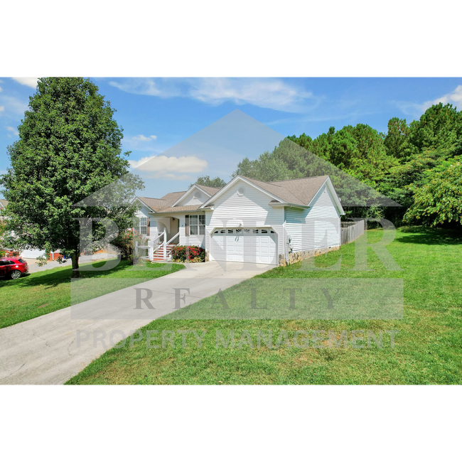 Building Photo - REDUCED!!! BEAUTIFUL HOME