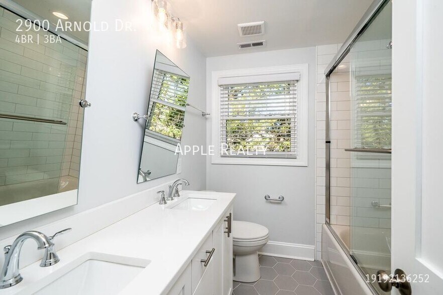 Building Photo - 2900 Arnold Rd