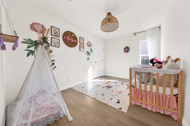 Building Photo - 17969 Collins St