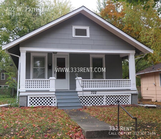 Primary Photo - 702 W 75th Terrace