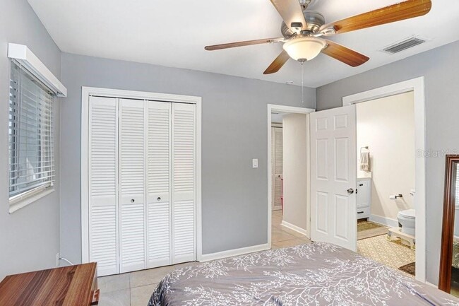 Building Photo - 6703 N River Blvd