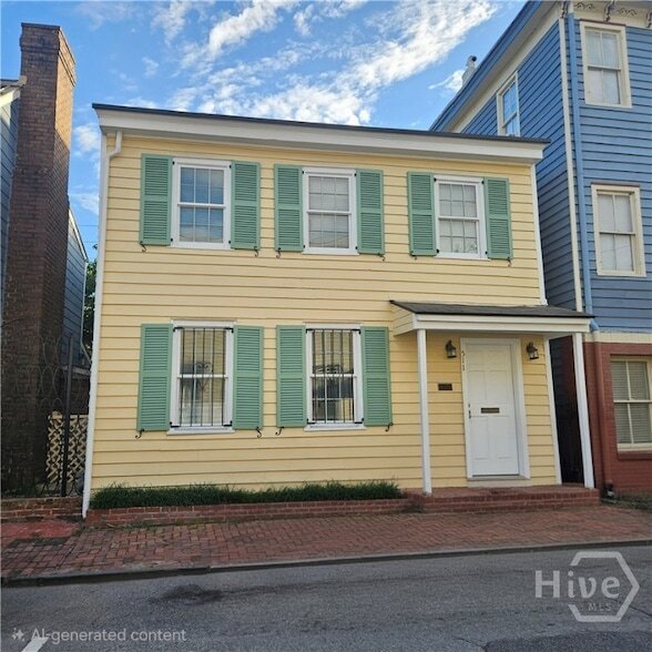 Building Photo - 506 E York St