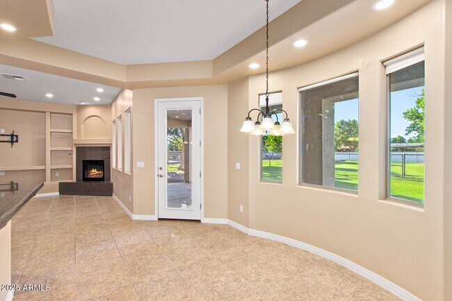 Building Photo - 13930 E Vallejo St