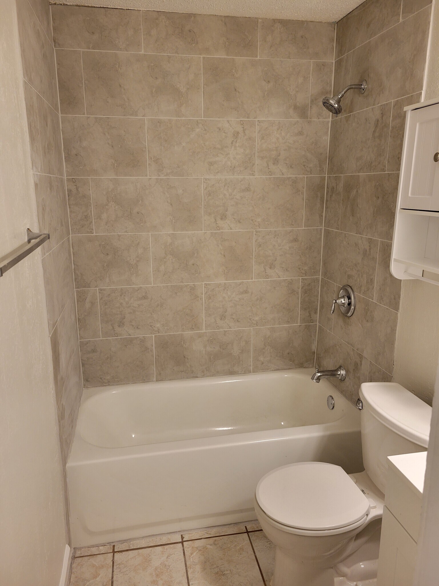 Building Photo - 20700 Bonanza