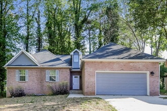 Building Photo - 4581 Doral Dr SW