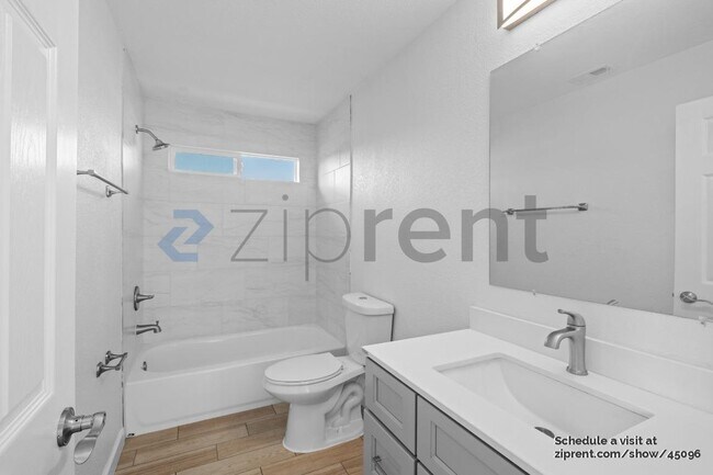Building Photo - 1275 Sweetbrier Pl
