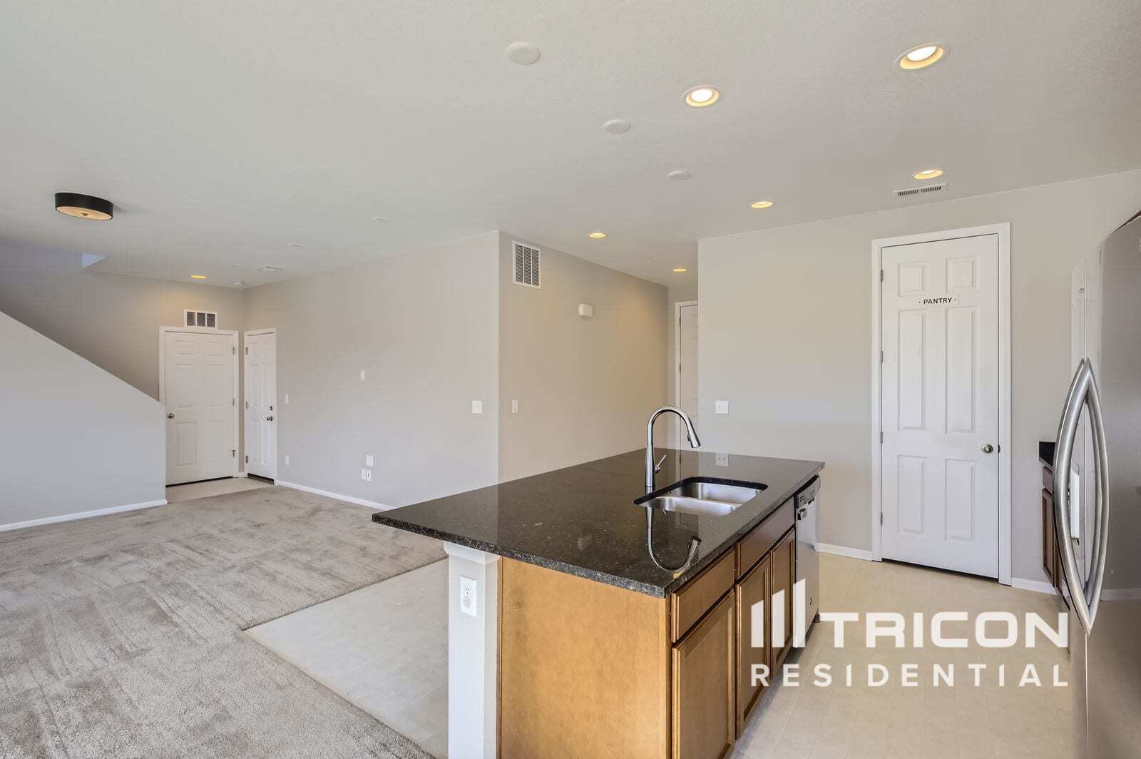 Building Photo - 1813 Paley Dr