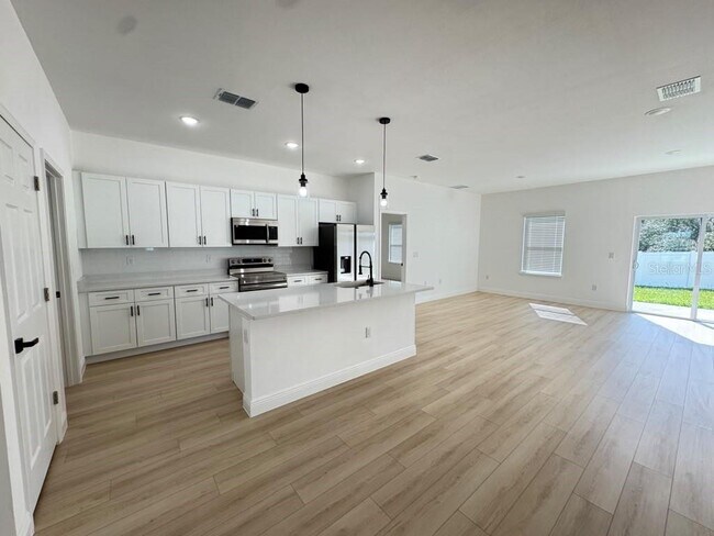 Building Photo - 2942 SW 162nd Street Rd