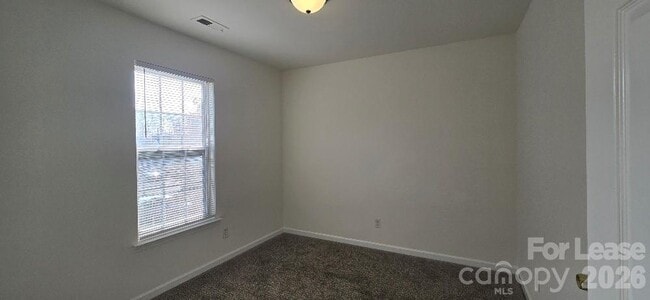 Building Photo - 5320 Peach Pl Ln