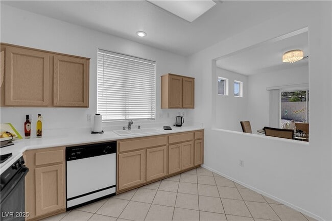 Building Photo - 2323 Barbers Point Pl