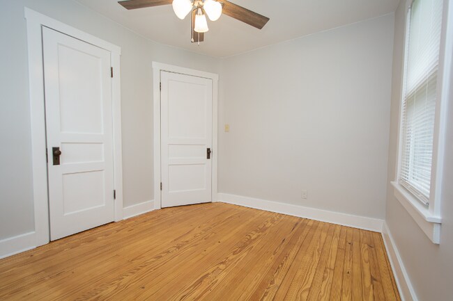 Building Photo - 1518 McKay Ave