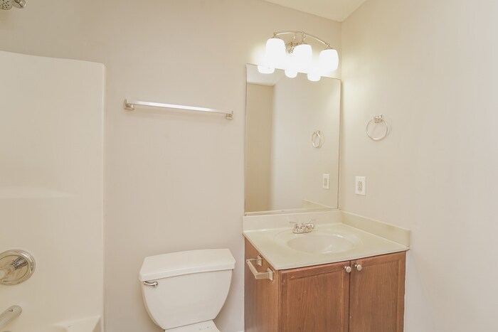 Building Photo - 3509 Nevin Brook Rd