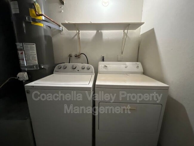 Building Photo - 81812 Tecoma Ave