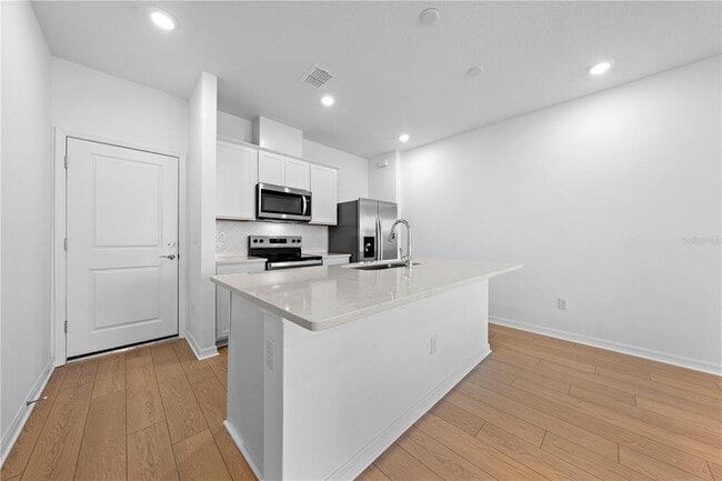 Building Photo - 11469 Nona Sound St