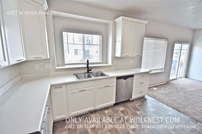 Building Photo - 4207 Otter Park Ct