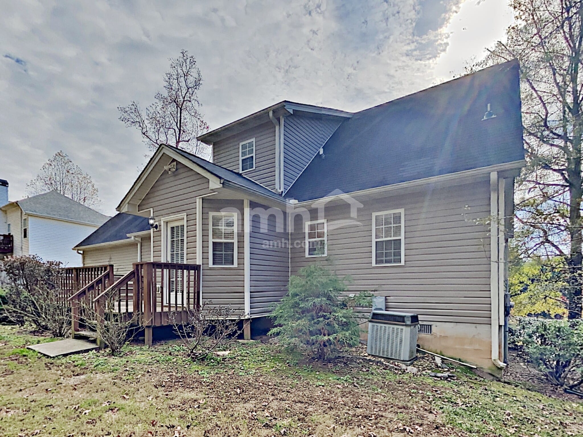 Building Photo - 887 Kendall Park Dr