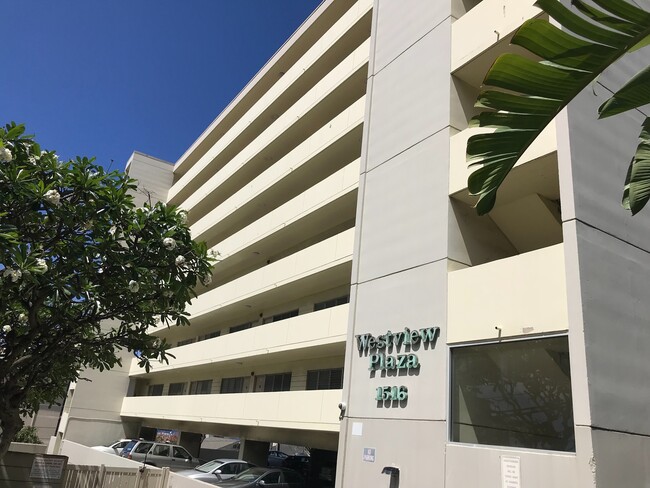 Primary Photo - Westview Plaza - 1 bdrm, 1 bath, 1 covered...