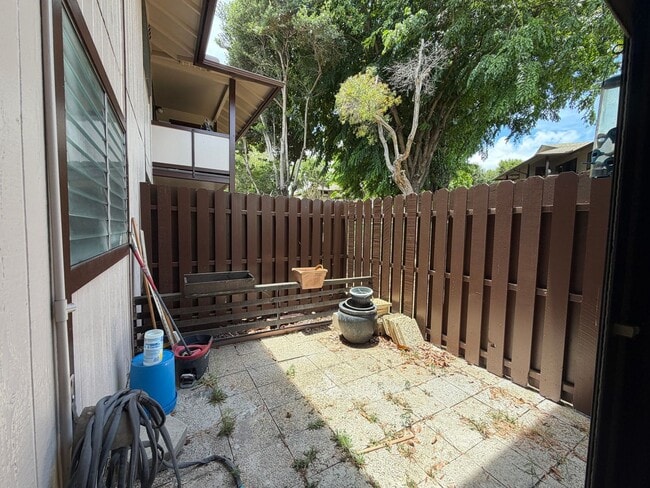 Building Photo - 96-218-218 Waiawa Rd