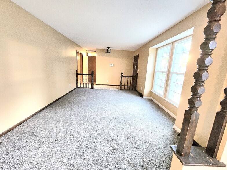 Building Photo - 7325 N Brooklyn Ave