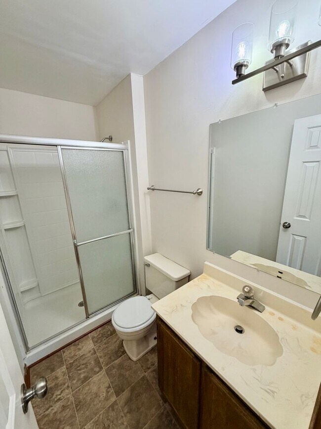 Building Photo - KEMPSVILLE LAKE