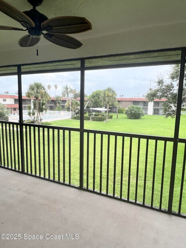 Building Photo - 200 St Lucie Ln