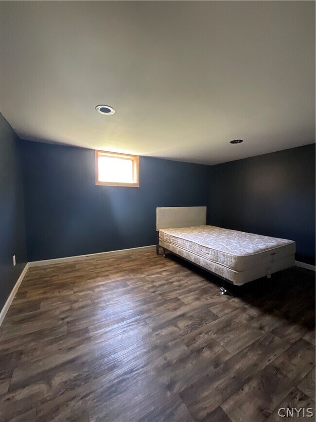 Building Photo - 29841 US-20